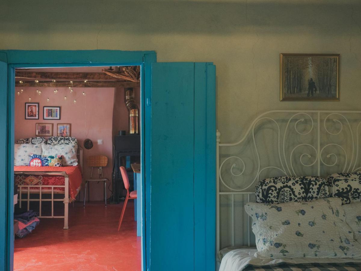 Vintage Stone-Built Country Cottage In Richea Kouloureika Εξωτερικό φωτογραφία